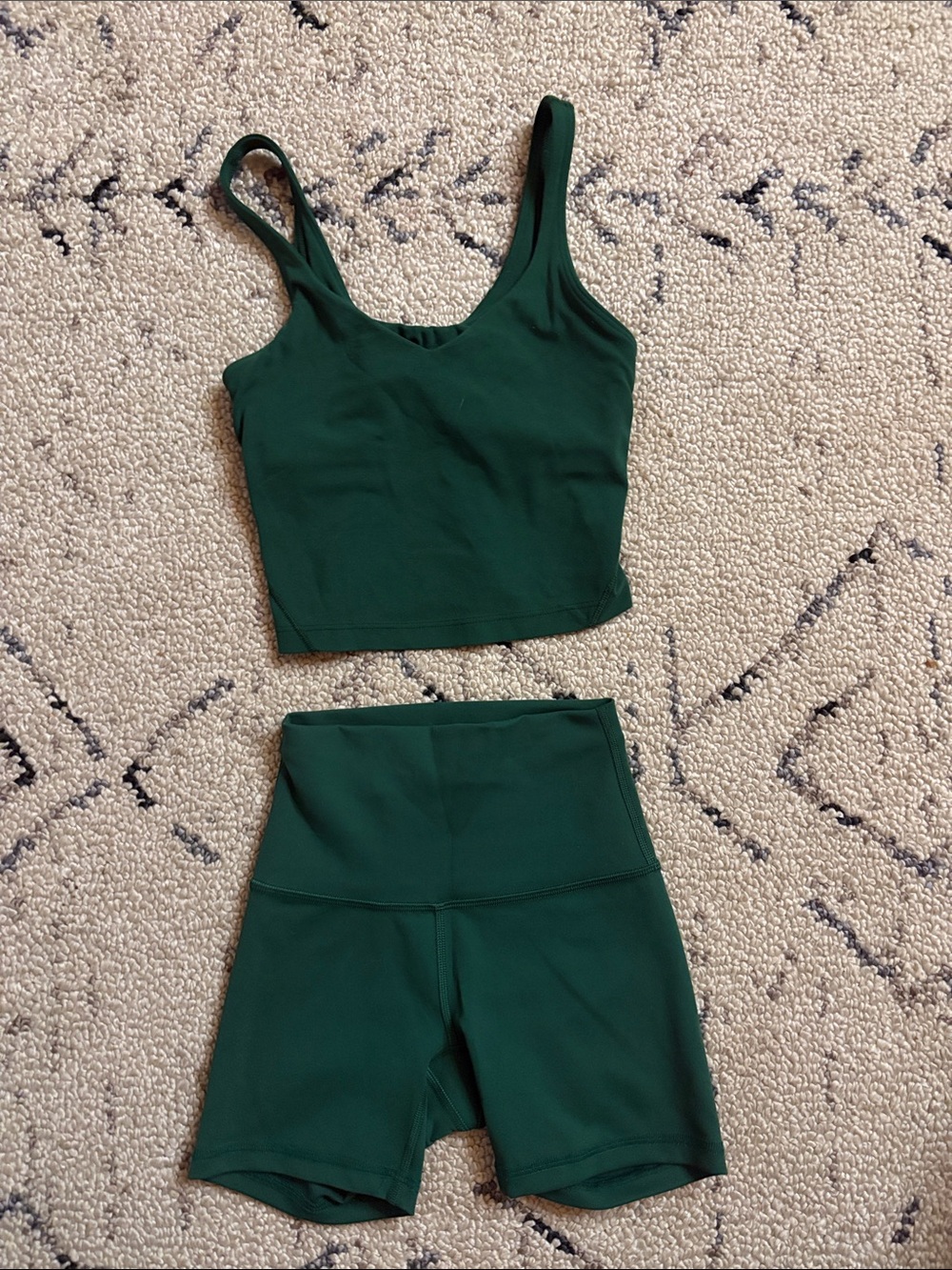 Lululemon set sz 0 rain Forest green